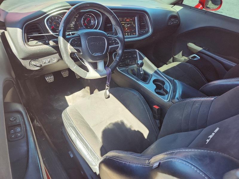 51858246 :رقم المزاد ، 2C3CDZDJ4FH869217 vin ، 2015 Dodge Challenger مزاد بيع