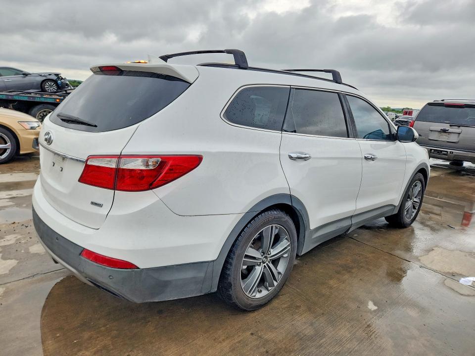 Продажа на аукционе авто 2016 Hyundai Santa Fe, vin: KM8SR4HF1GU136618, номер лота: 52733436