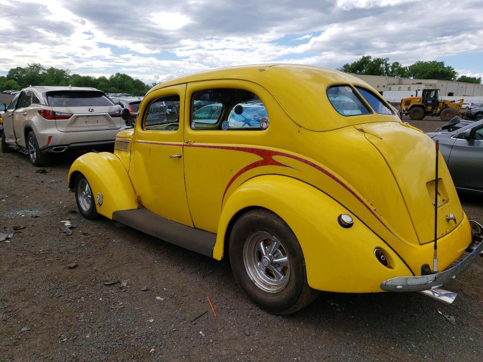 1937 Ford Custom Deluxe მანქანა იყიდება აუქციონზე, vin: 183927822, აუქციონის ნომერი: 54846846