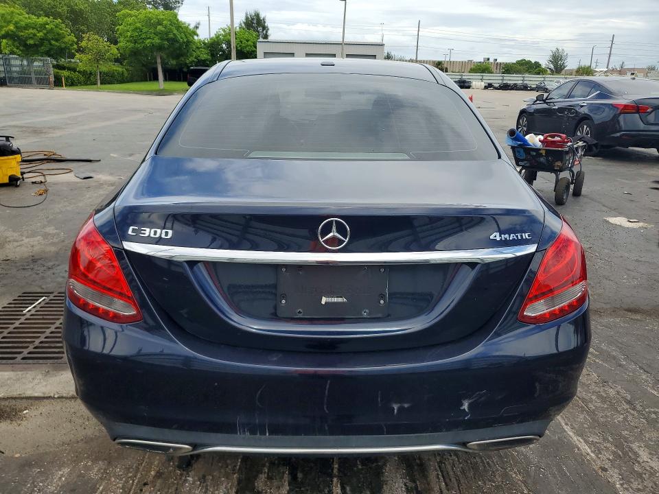 55407776 :رقم المزاد ، 55SWF4KB8JU242678 vin ، 2018 Mercedes-benz C مزاد بيع