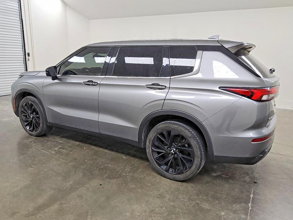 Продаж на аукціоні авто 2023 Mitsubishi Outlander, vin: JA4J3UA84PZ043344, номер лоту: 52226316