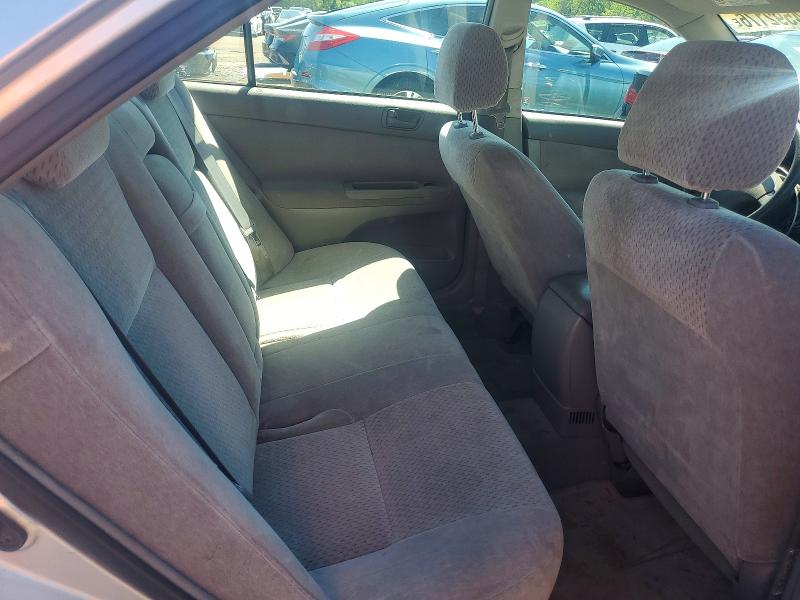 2002 Toyota Camry მანქანა იყიდება აუქციონზე, vin: 4T1BE32K52U631604, აუქციონის ნომერი: 54592176