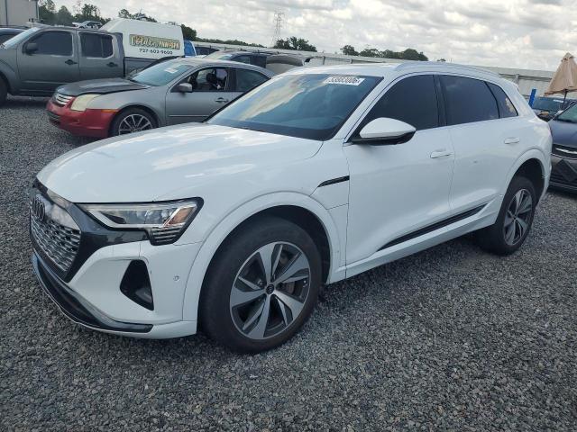 2024 Audi Q8 E-tron მანქანა იყიდება აუქციონზე, vin: WA15AAGE5RB032111, აუქციონის ნომერი: 53883006