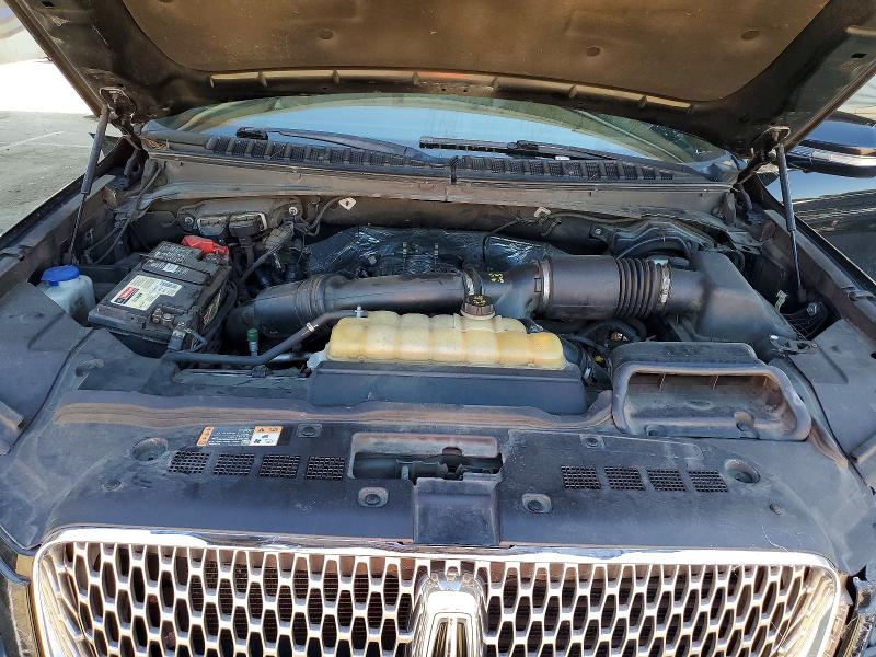 Продаж на аукціоні авто 2018 Lincoln Navigator, vin: 5LMJJ3JT8JEL08798, номер лоту: 54225906