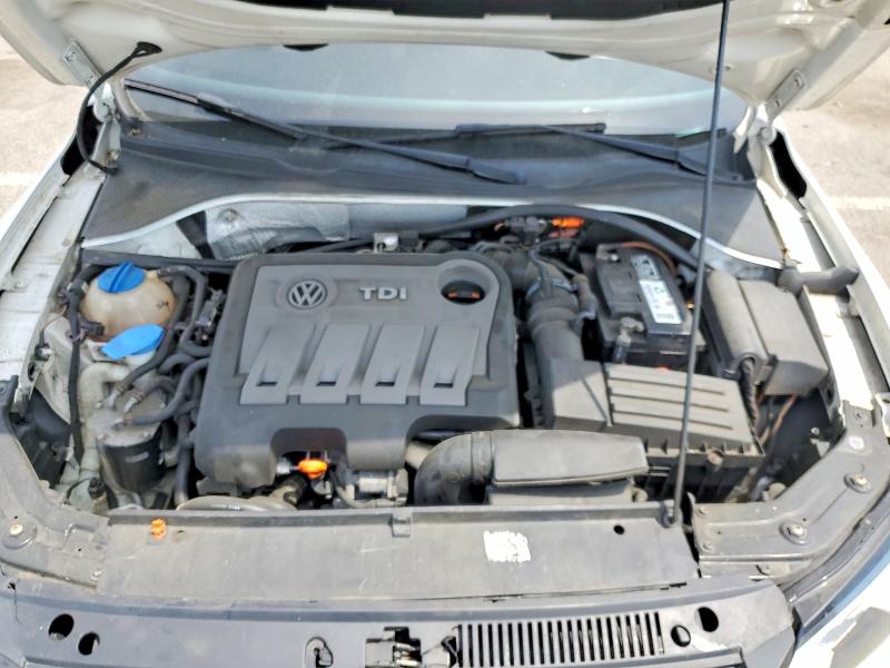 53263836 :رقم المزاد ، 1VWCN7A39DC073742 vin ، 2013 Volkswagen Passat مزاد بيع