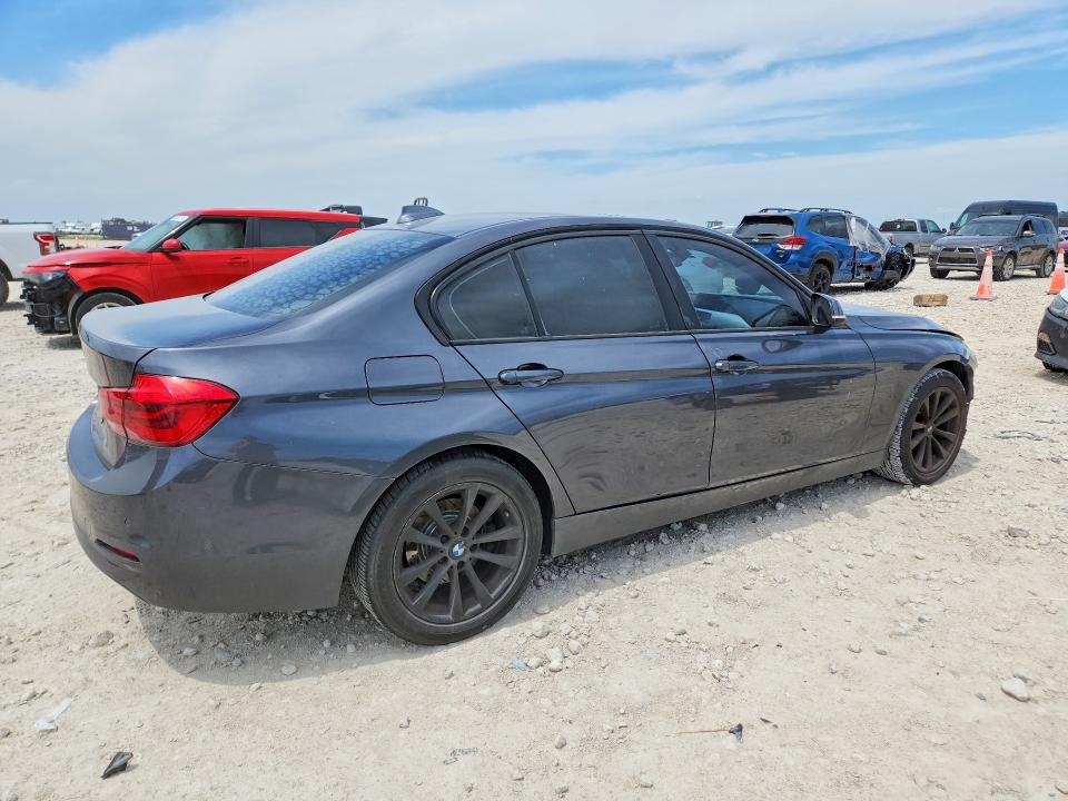 55158126 :رقم المزاد ، WBA8E1G55GNT38371 vin ، 2016 Bmw 320 مزاد بيع