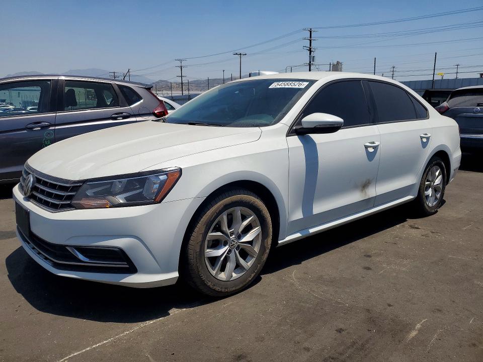 Продаж на аукціоні авто 2018 Volkswagen Passat, vin: 1VWAA7A3XJC044460, номер лоту: 54588526