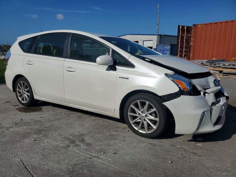 Продажа на аукционе авто 2012 Toyota Prius V, vin: JTDZN3EU4C3177563, номер лота: 52611466