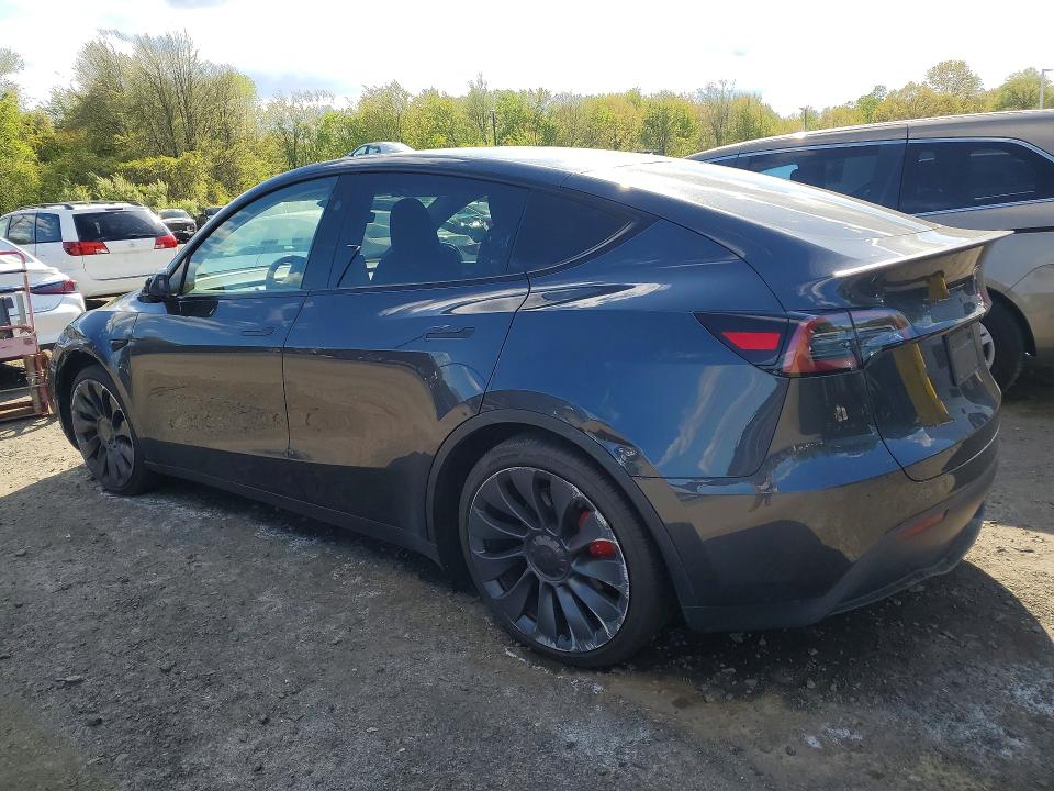 52128136 :رقم المزاد ، 7SAYGDEF6SA369825 vin ، 2025 Tesla Model Y مزاد بيع
