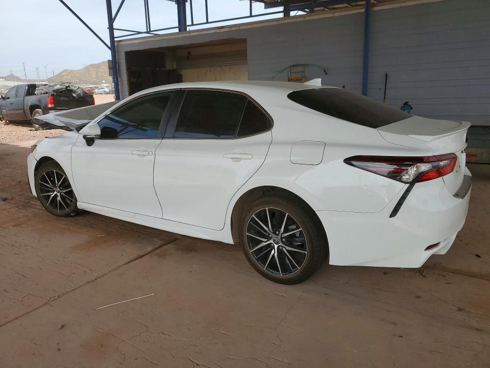 Продаж на аукціоні авто 2023 Toyota Camry, vin: 4T1G11AK6PU817697, номер лоту: 53667536
