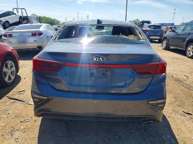 2020 Kia Forte მანქანა იყიდება აუქციონზე, vin: 3KPF24AD4LE240824, აუქციონის ნომერი: 55346856