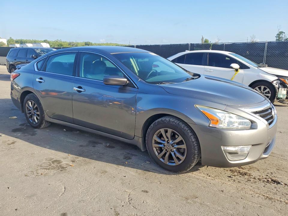 2015 Nissan Altima მანქანა იყიდება აუქციონზე, vin: 1N4AL3AP3FC456385, აუქციონის ნომერი: 54351516