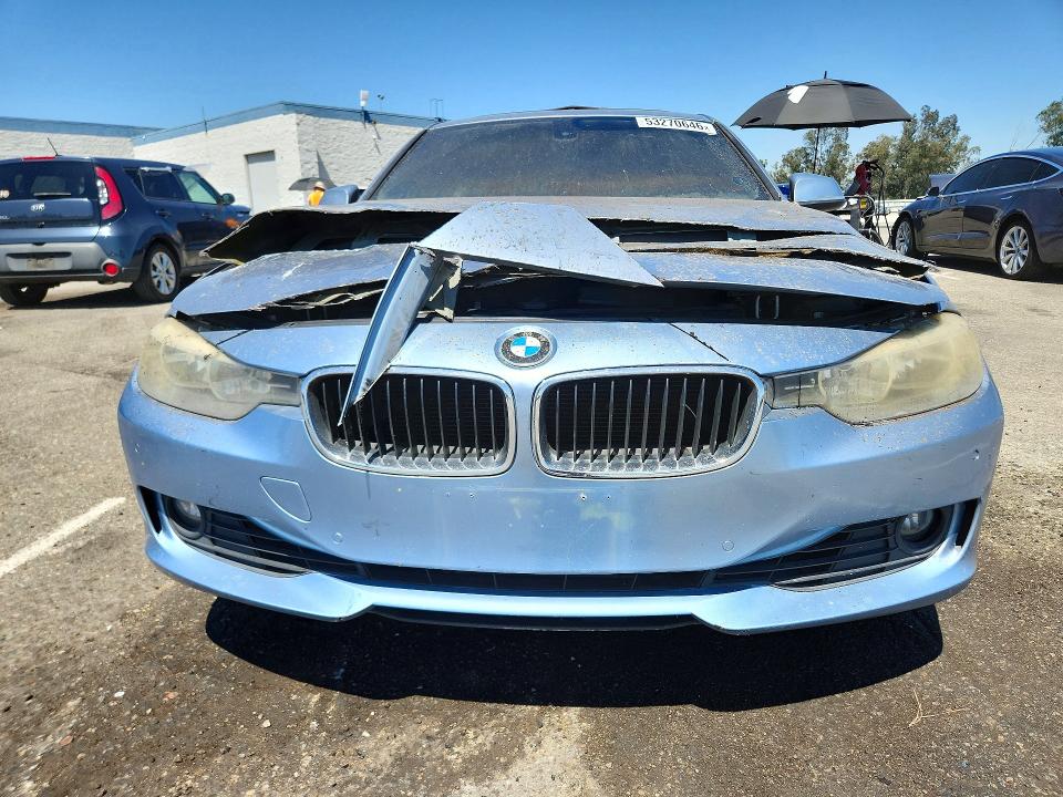 53270646 :رقم المزاد ، WBA3C1C59EK114542 vin ، 2014 Bmw 328 مزاد بيع