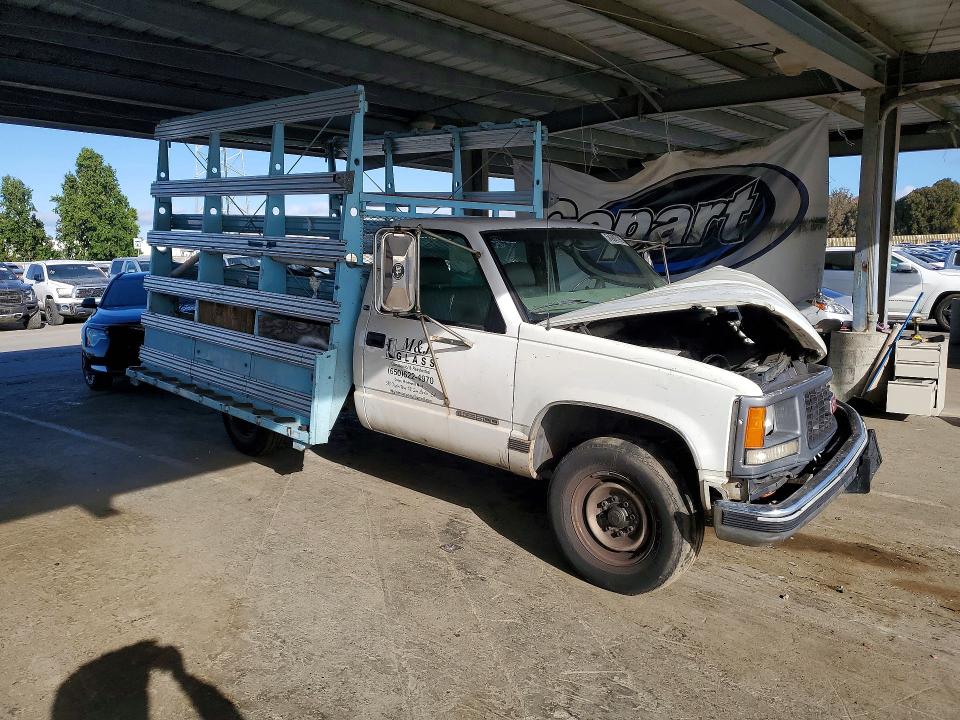 54909796 :رقم المزاد ، 1GDGC24R2XF098493 vin ، 1999 Gmc Sierra مزاد بيع