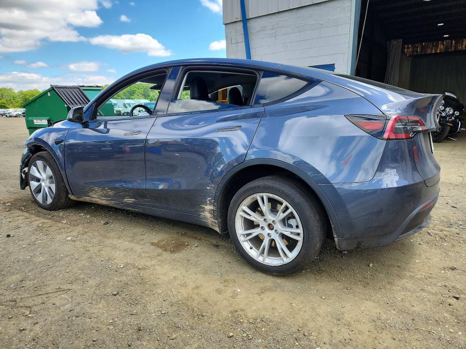 53586766 :رقم المزاد ، 7SAYGDEEXPA104467 vin ، 2023 Tesla Model Y مزاد بيع