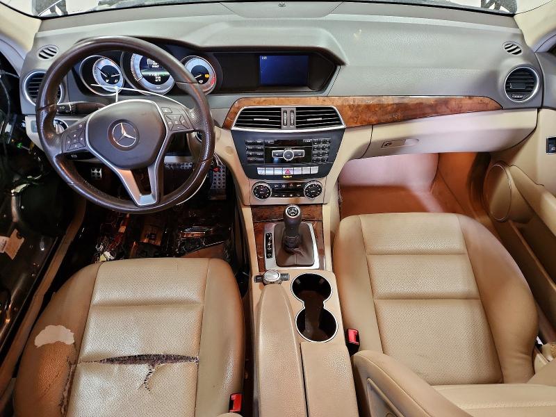 Продажа на аукционе авто 2013 Mercedes-benz C, vin: WDDGF8AB2DR263772, номер лота: 52028176