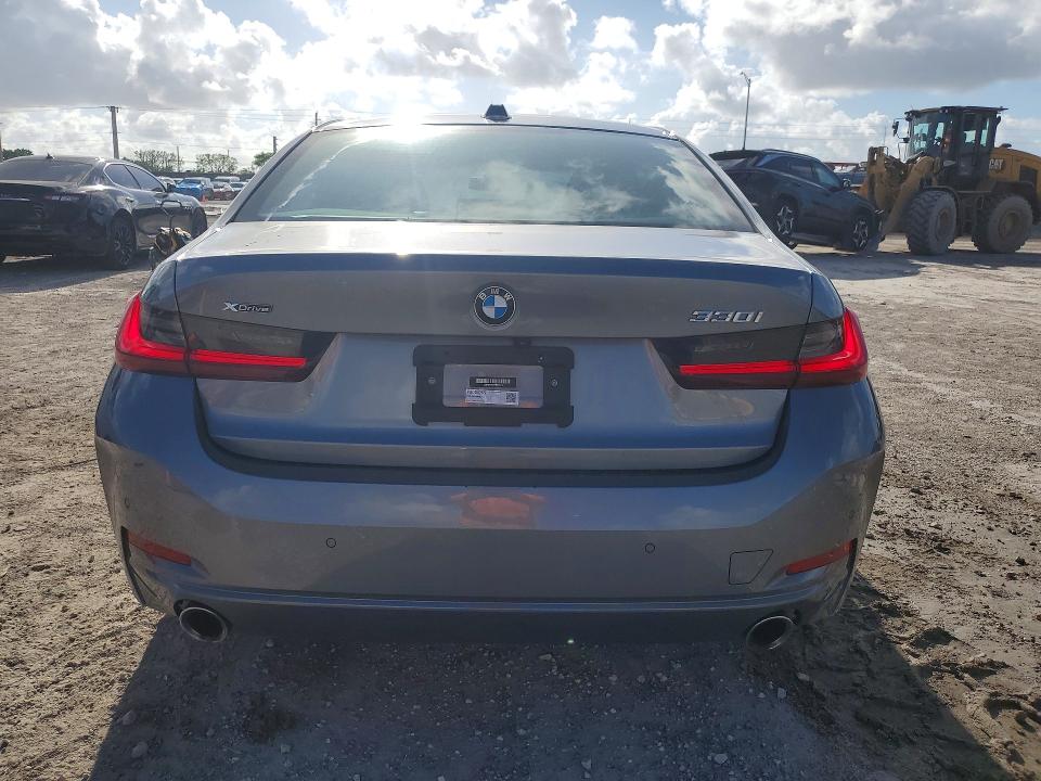 53805466 :رقم المزاد ، 3MW89FF02P8D04365 vin ، 2023 Bmw 330xi مزاد بيع