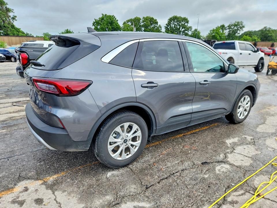 Продажа на аукционе авто 2023 Ford Escape, vin: 1FMCU0GN5PUA71468, номер лота: 55413256