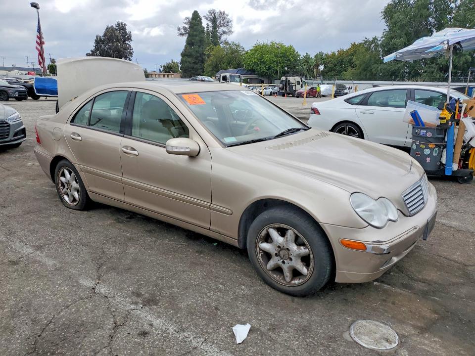 54907286 :رقم المزاد ، WDBRF61J03E012705 vin ، 2003 Mercedes-benz C مزاد بيع