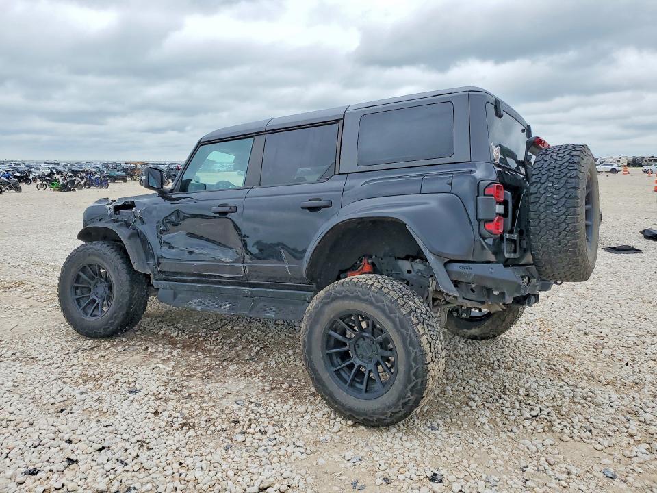 54542826 :رقم المزاد ، 1FMEE5JR0PLB00394 vin ، 2023 Ford Bronco مزاد بيع