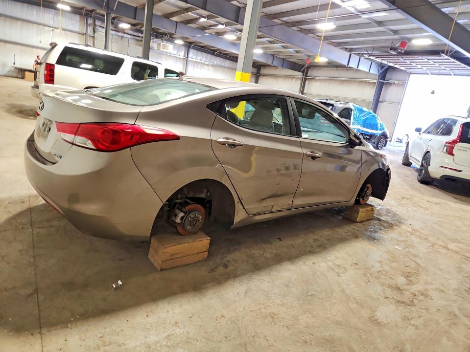 Продажа на аукционе авто 2012 Hyundai Elantra, vin: 5NPDH4AE9CH114761, номер лота: 52038456