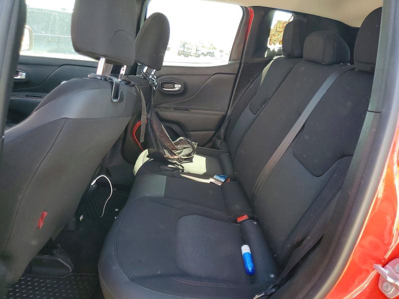 2018 Jeep Renegade მანქანა იყიდება აუქციონზე, vin: ZACCJBCB9JPG75473, აუქციონის ნომერი: 55178406