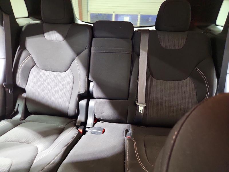 Продажа на аукционе авто 2015 Jeep Cherokee, vin: 1C4PJMCS8FW680607, номер лота: 53513976