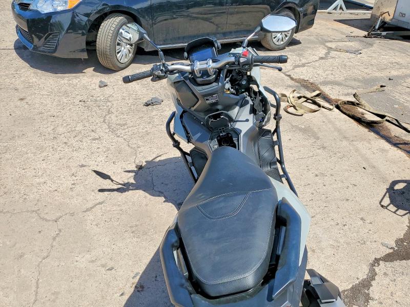 54615496 :رقم المزاد ، MLHKF5457T5200744 vin ، 2026 Honda Adv160 مزاد بيع