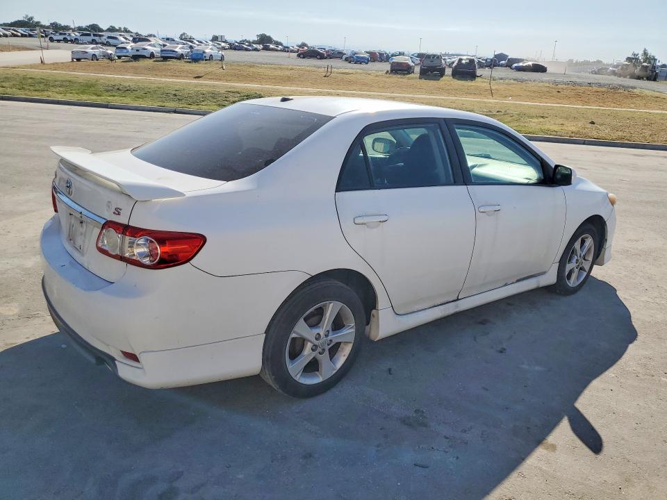 Продаж на аукціоні авто 2011 Toyota Corolla, vin: 2T1BU4EE8BC651278, номер лоту: 54537026