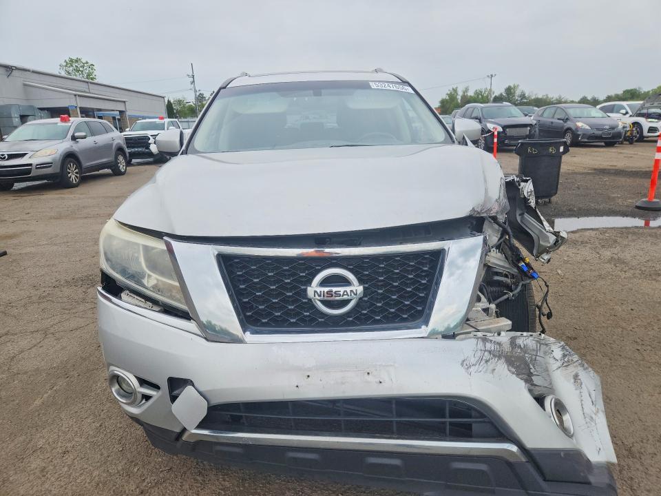 2015 Nissan Pathfinder მანქანა იყიდება აუქციონზე, vin: 5N1AR2MM0FC697062, აუქციონის ნომერი: 53247656