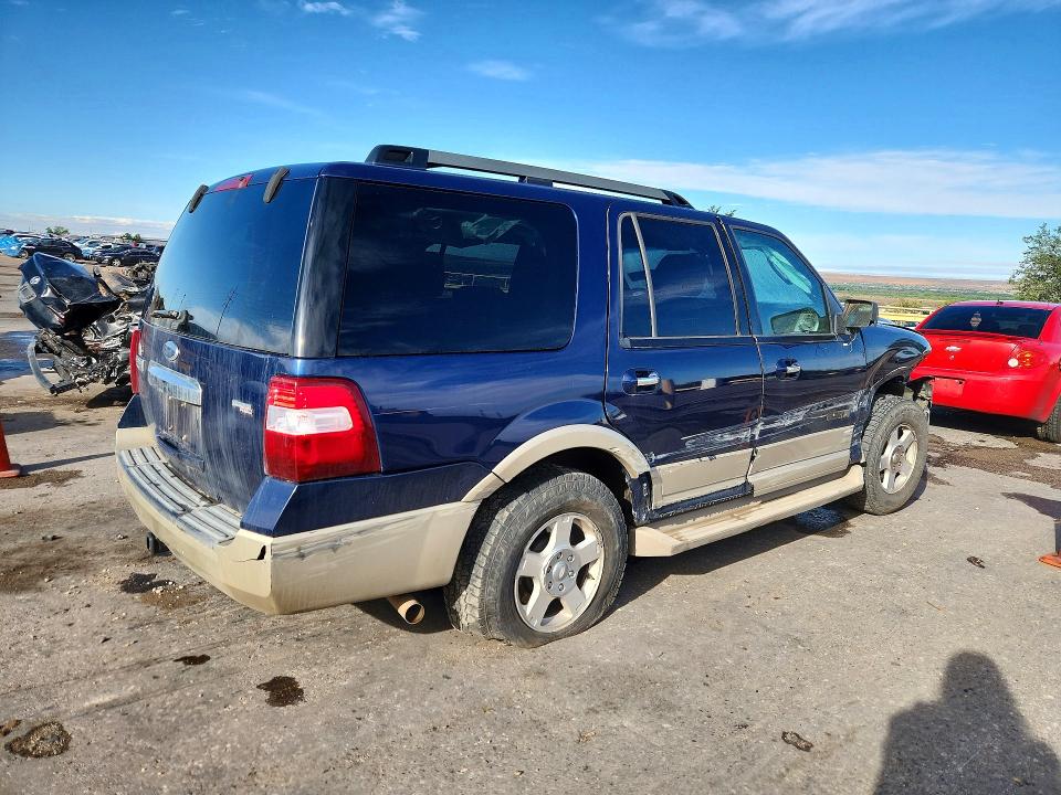 2007 Ford Expedition მანქანა იყიდება აუქციონზე, vin: 1FMFU18557LA42804, აუქციონის ნომერი: 54812436