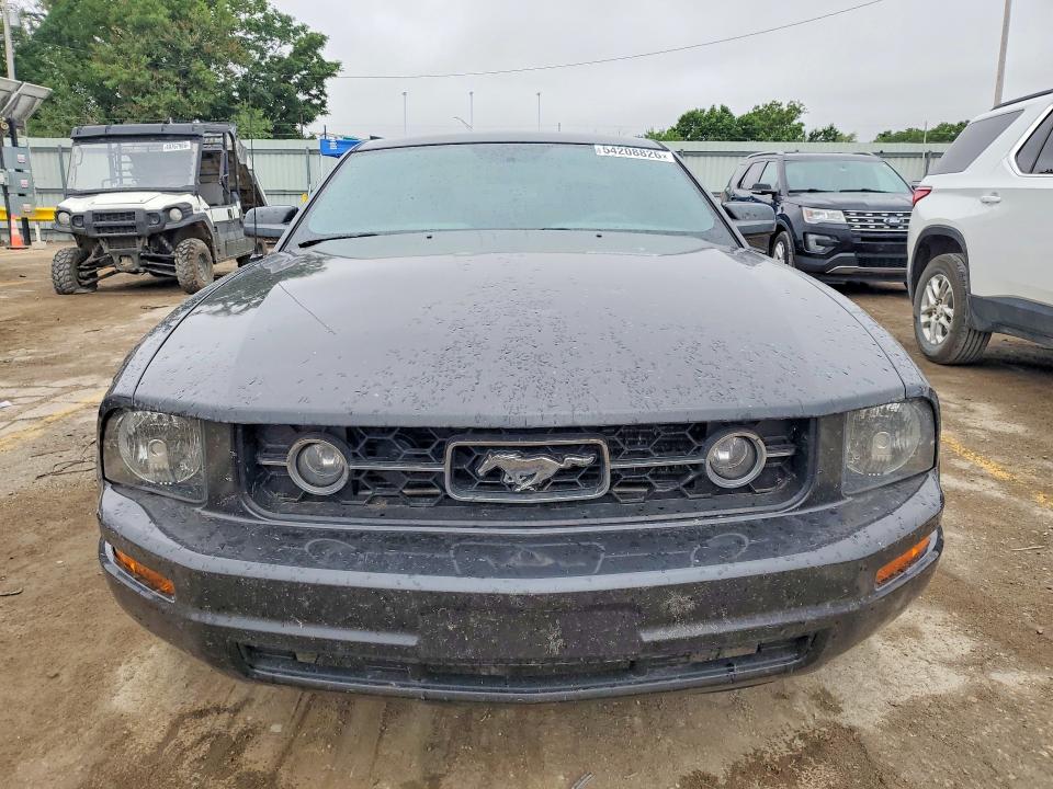 54208826 :رقم المزاد ، 1ZVHT80N485152654 vin ، 2008 Ford Mustang مزاد بيع