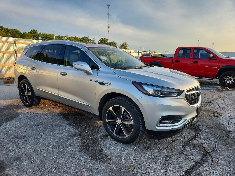 2021 Buick Enclave მანქანა იყიდება აუქციონზე, vin: 5GAERBKW3MJ262105, აუქციონის ნომერი: 52010136
