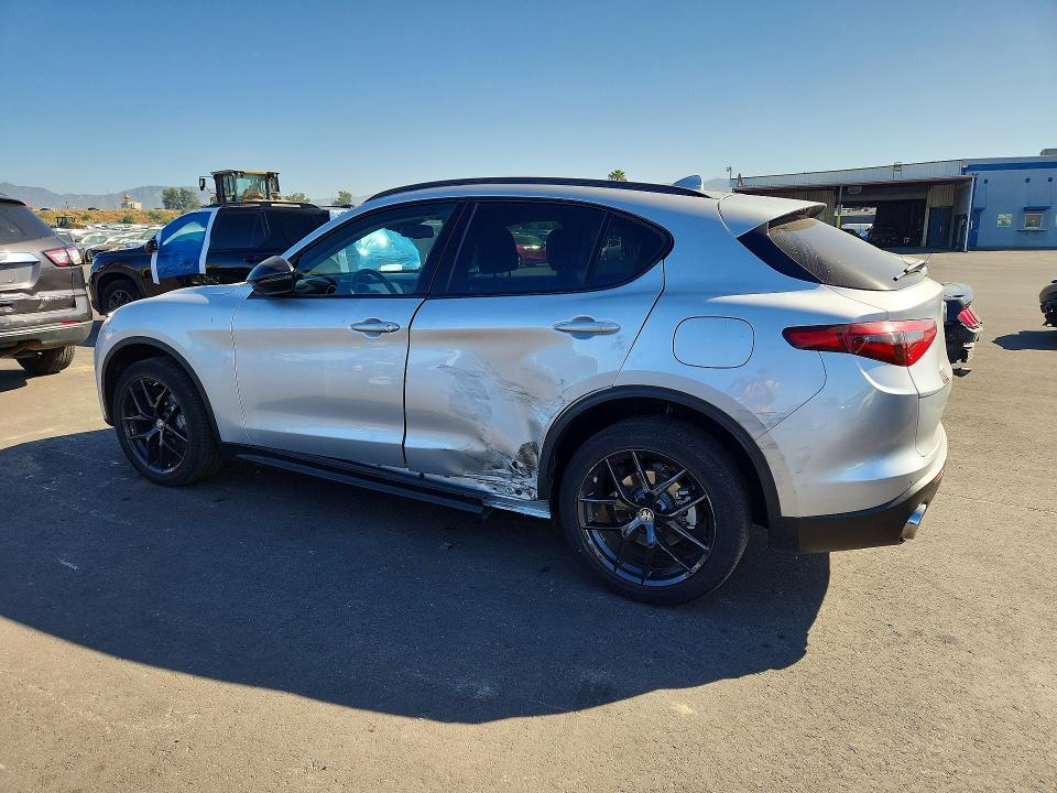 2021 Alfa Romeo Stelvio მანქანა იყიდება აუქციონზე, vin: ZASPAJAN0M7D09614, აუქციონის ნომერი: 53127626