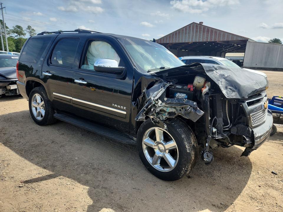 2013 Chevrolet Tahoe მანქანა იყიდება აუქციონზე, vin: 1GNSCCE01DR253296, აუქციონის ნომერი: 52604836