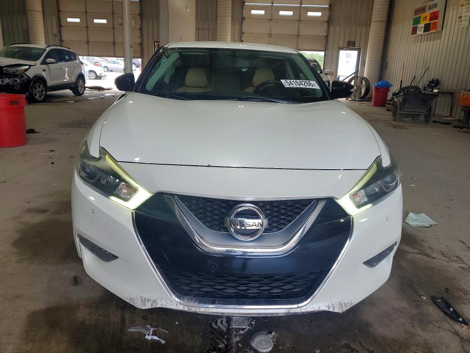 54104286 :رقم المزاد ، 1N4AA6AP6GC421302 vin ، 2016 Nissan Maxima مزاد بيع