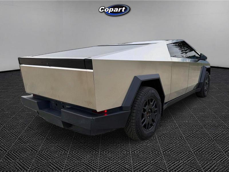 2024 Tesla Cybertruck მანქანა იყიდება აუქციონზე, vin: 7G2CEHEE3RA048554, აუქციონის ნომერი: 55358006