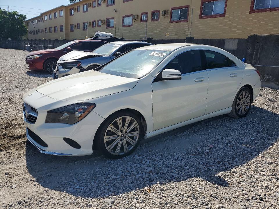 Продажа на аукционе авто 2018 Mercedes-benz Cla, vin: WDDSJ4EB9JN571200, номер лота: 52184386