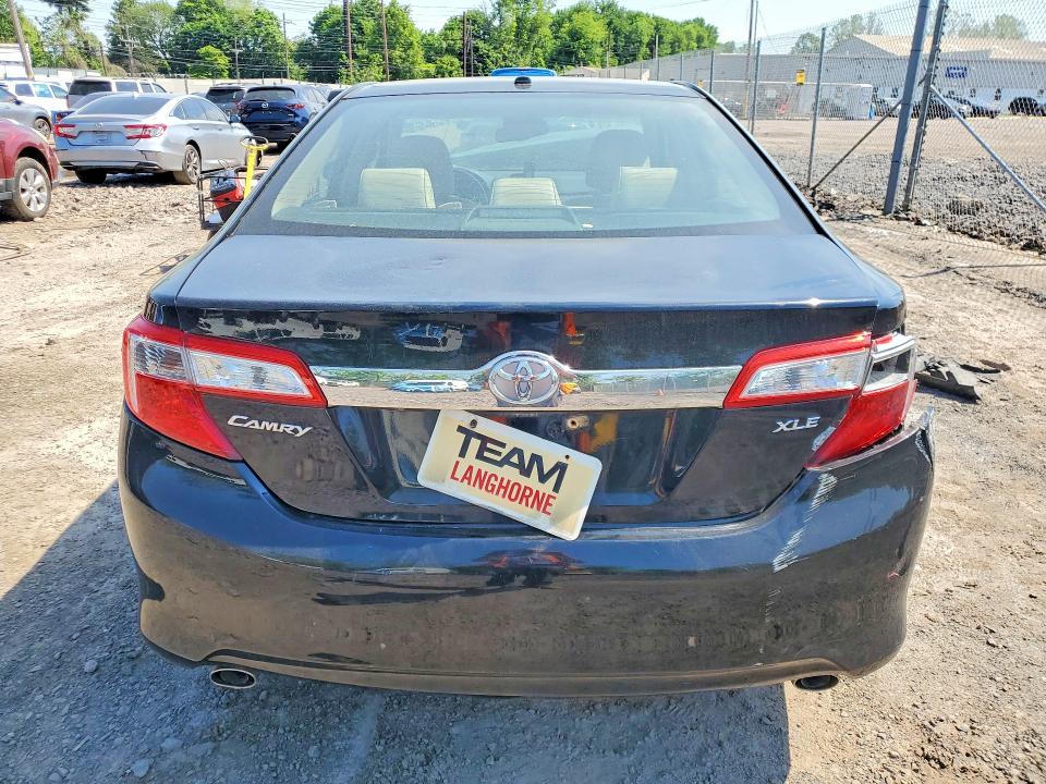 2014 Toyota Camry მანქანა იყიდება აუქციონზე, vin: 4T1BK1FK4EU024797, აუქციონის ნომერი: 53979096