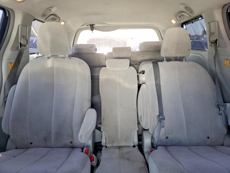 54481306 :رقم المزاد ، 5TDKK3DCXDS341725 vin ، 2013 Toyota Sienna مزاد بيع