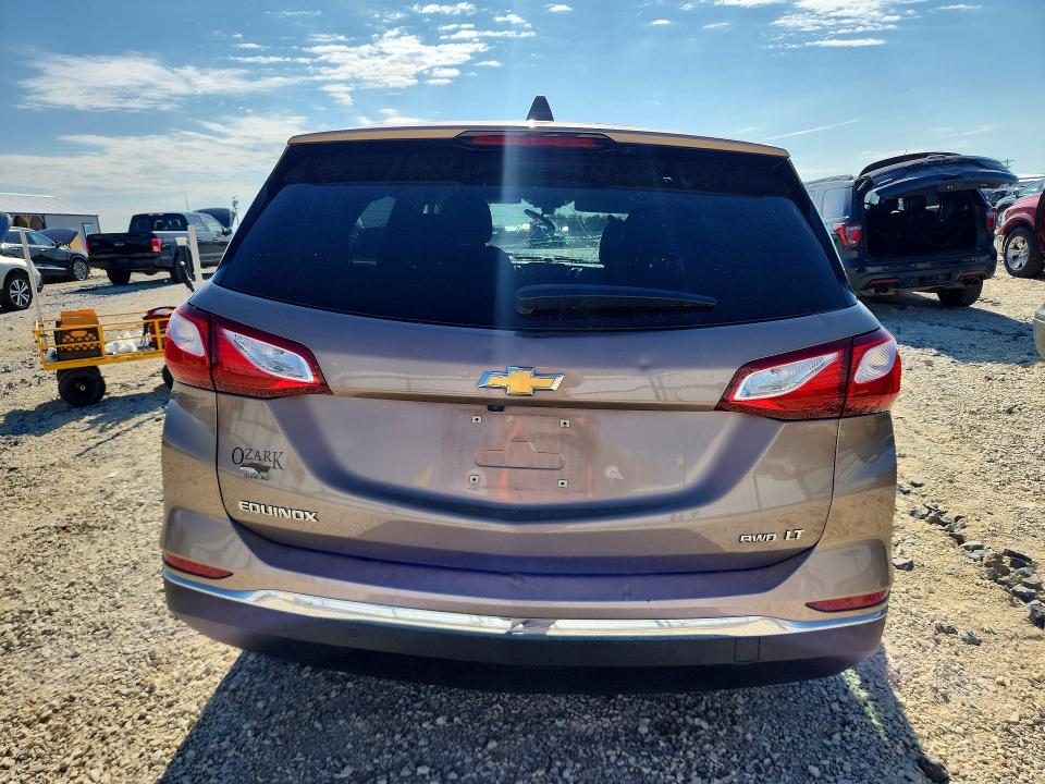 52779416 :رقم المزاد ، 2GNAXSEV5J6240905 vin ، 2018 Chevrolet Equinox مزاد بيع