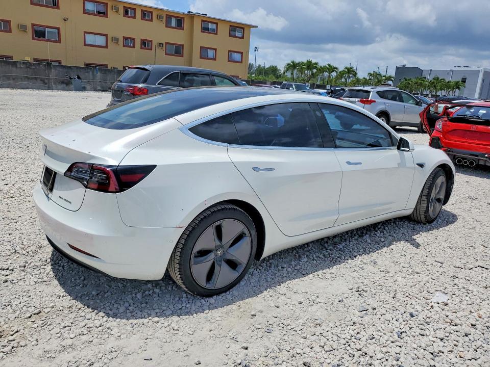 2019 Tesla Model 3 მანქანა იყიდება აუქციონზე, vin: 5YJ3E1EB0KF442313, აუქციონის ნომერი: 52350946