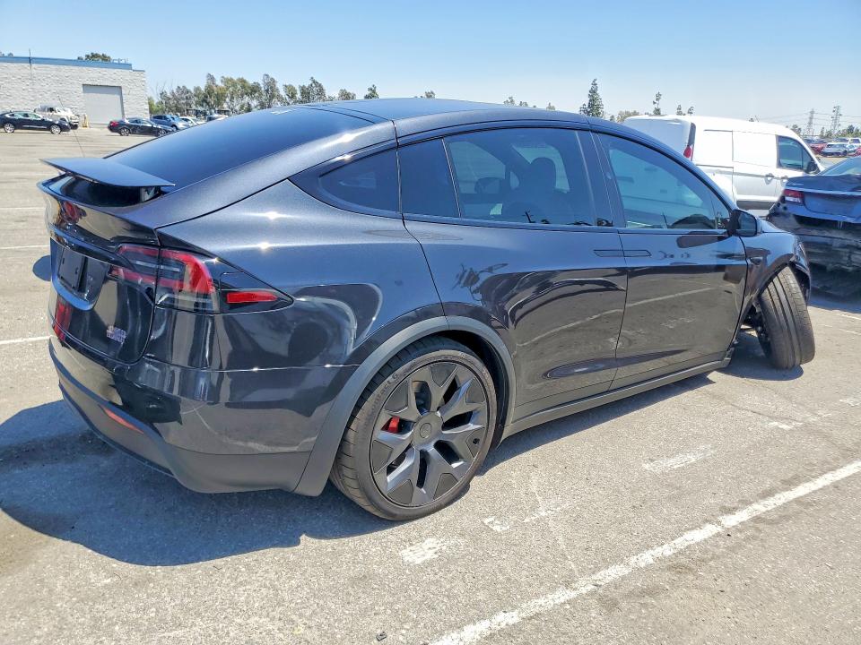 52935996 :رقم المزاد ، 7SAXCBE60TF481391 vin ، 2026 Tesla Model X مزاد بيع