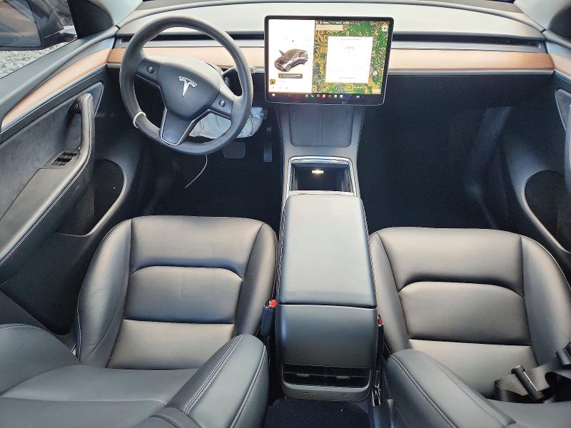 53758786 :رقم المزاد ، 7SAYGDEE0SF298910 vin ، 2025 Tesla Model Y مزاد بيع