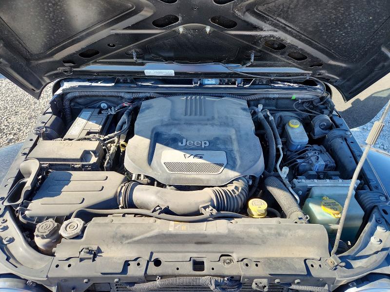 53910496 :رقم المزاد ، 1C4BJWDG2JL892476 vin ، 2018 Jeep Wrangler Unlimited مزاد بيع