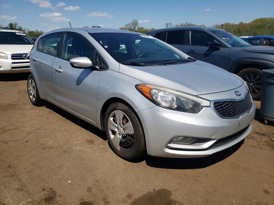 2016 Kia Forte მანქანა იყიდება აუქციონზე, vin: KNAFK5A88G5635967, აუქციონის ნომერი: 52088816