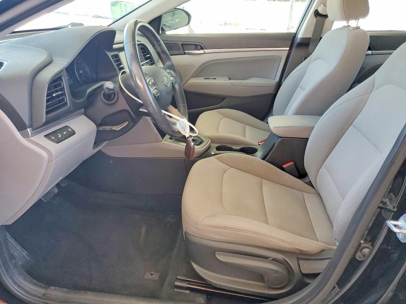 53732846 :رقم المزاد ، 5NPD84LF6KH437976 vin ، 2019 Hyundai Elantra مزاد بيع