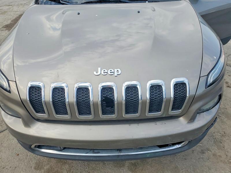 51867366 :رقم المزاد ، 1C4PJMDS6HW611674 vin ، 2017 Jeep Cherokee مزاد بيع