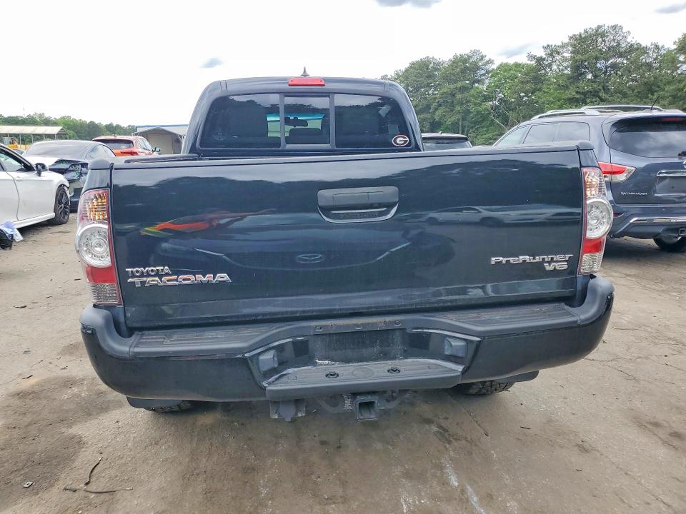 54527666 :رقم المزاد ، 5TFKU4HN7FX006818 vin ، 2015 Toyota Tacoma مزاد بيع