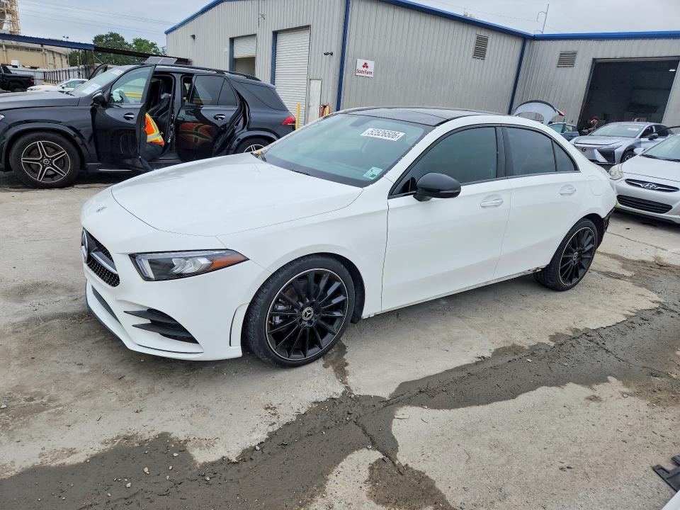 Продажа на аукционе авто 2022 Mercedes-benz A, vin: W1K3G4EB5NJ367767, номер лота: 52526506